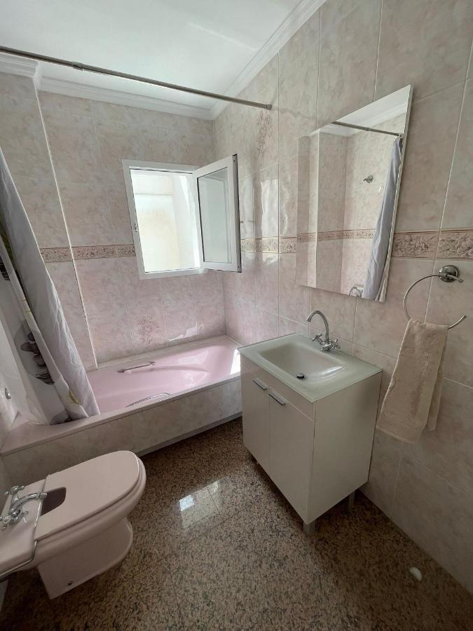 Encantadora Habitación Privada cerca del mar Málaga Exterior foto