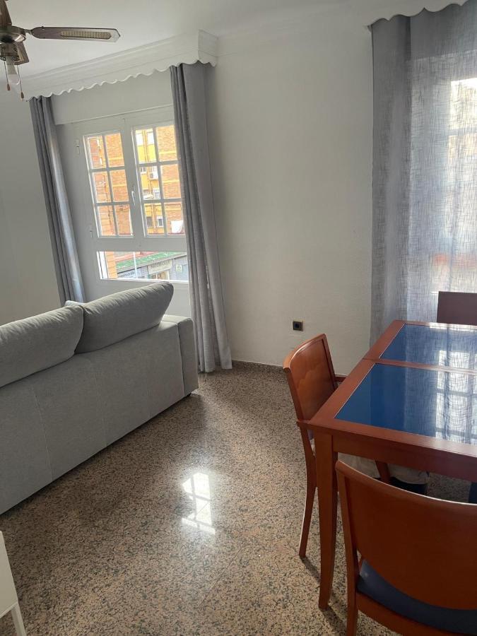 Encantadora Habitación Privada cerca del mar Málaga Exterior foto